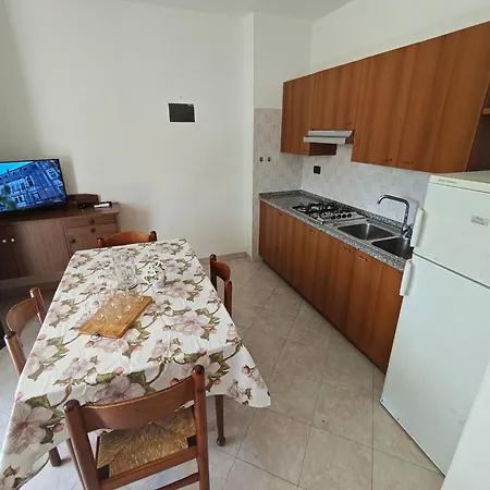 Angela Apartman